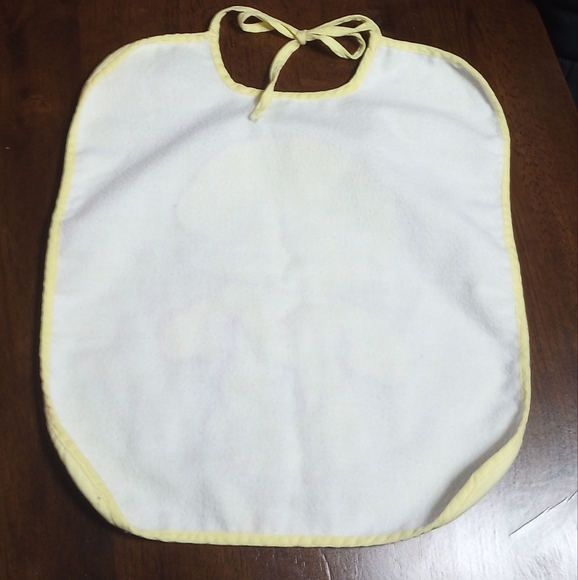 Vintage Strawberry Shortcake baby bib - Picture 2 of 3